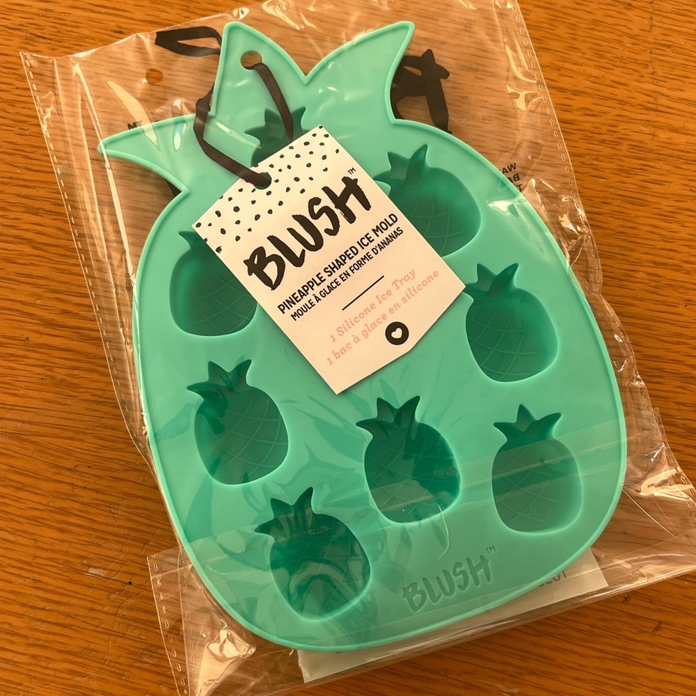 BLUSH Pineapple Ice Tray